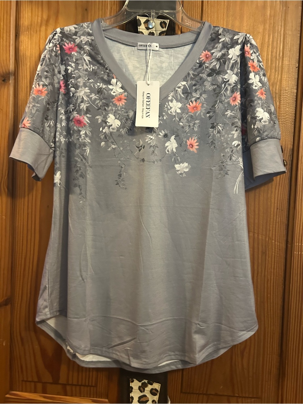 Ofeefan Lavender-Gray Floral V-Neck Short Sleeve Tee